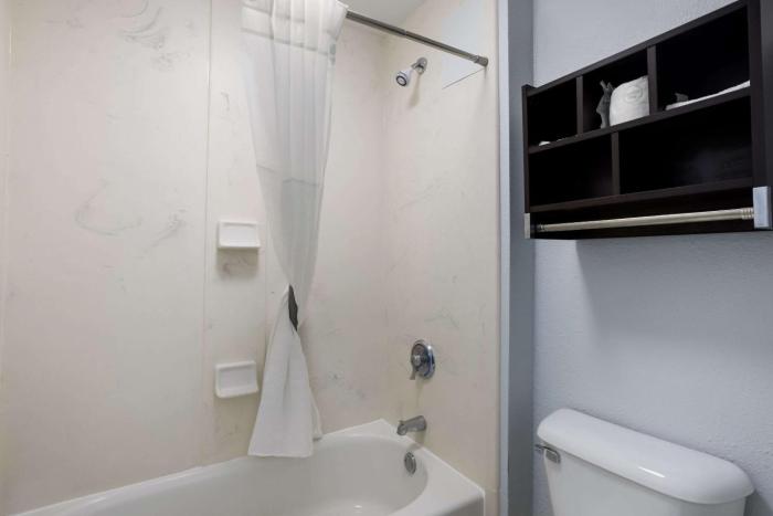 suburban studios hinesville oglethorpe