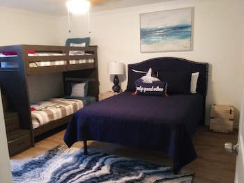 executive keys condominiums on the beach