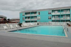 executive keys condominiums on the beach