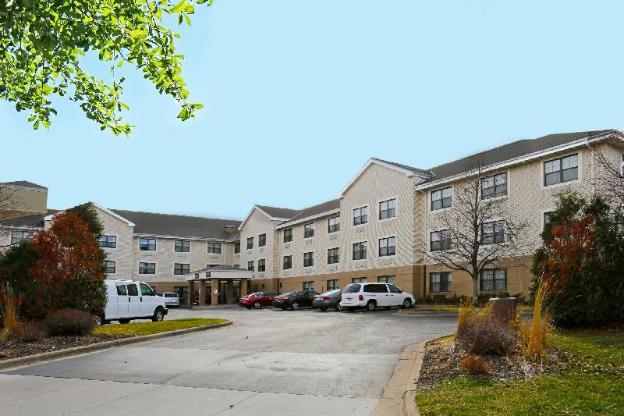 suburban studios minneapolis brooklyn center