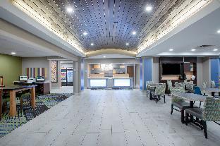 holiday inn express hotel and suites columbus by ihg