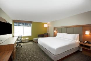 holiday inn express hotel and suites columbus by ihg