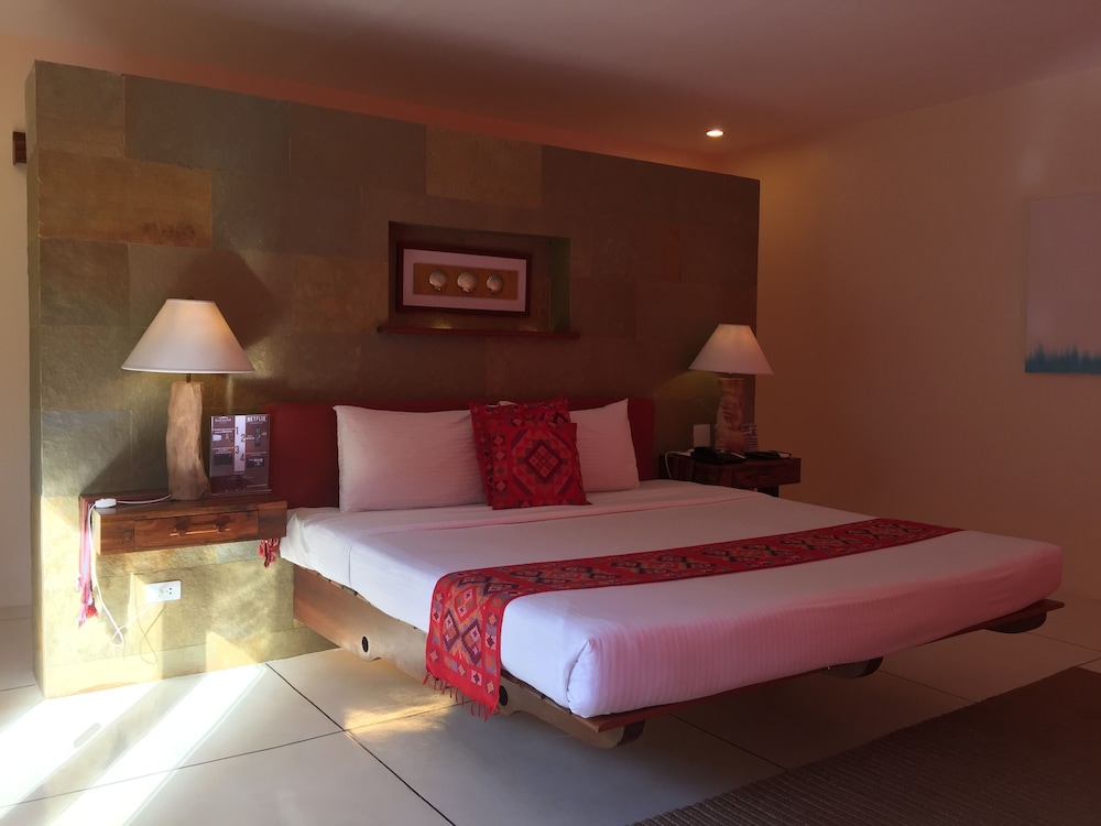 bluewater panglao beach resort