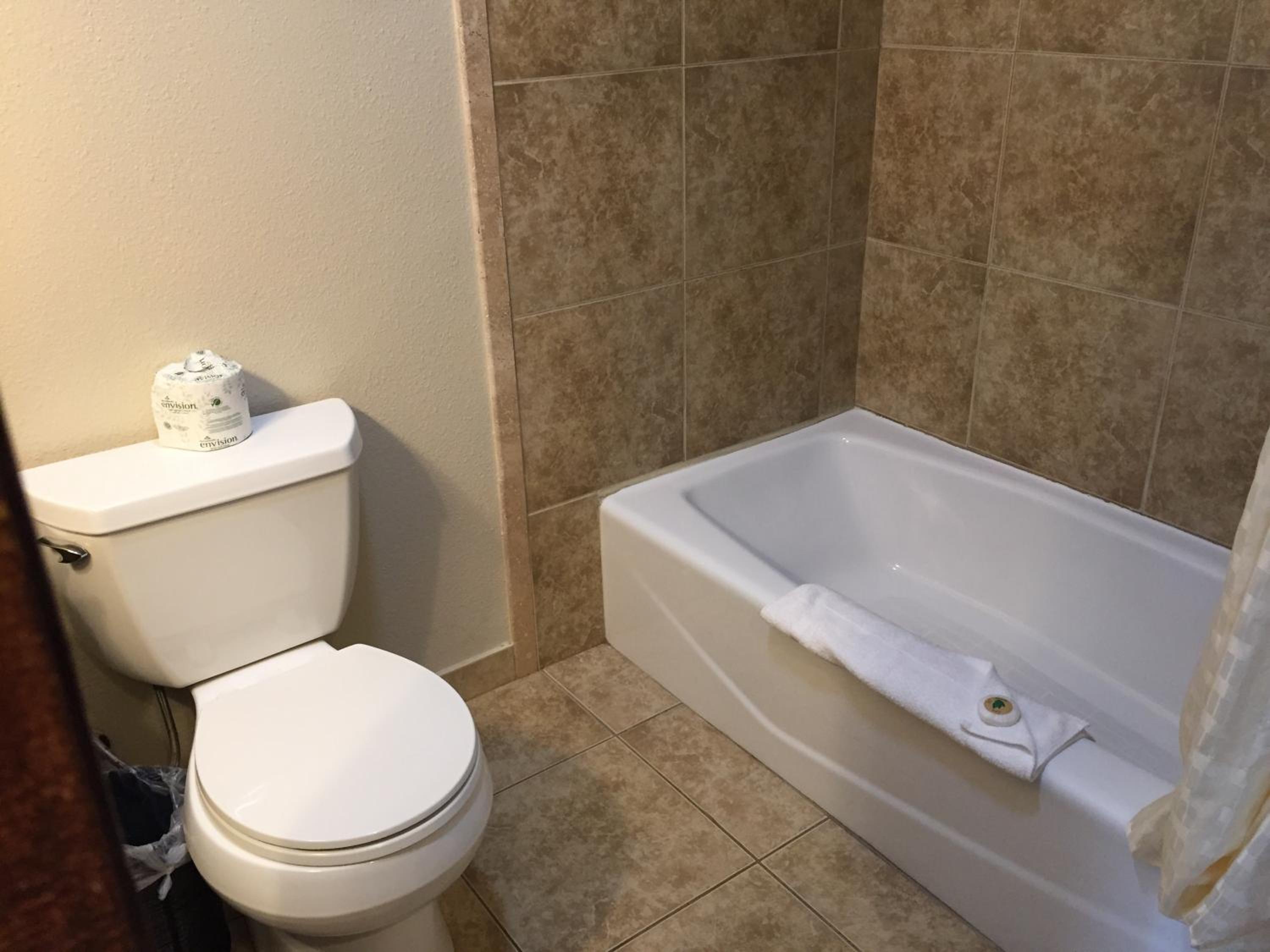 hotel iris san diego