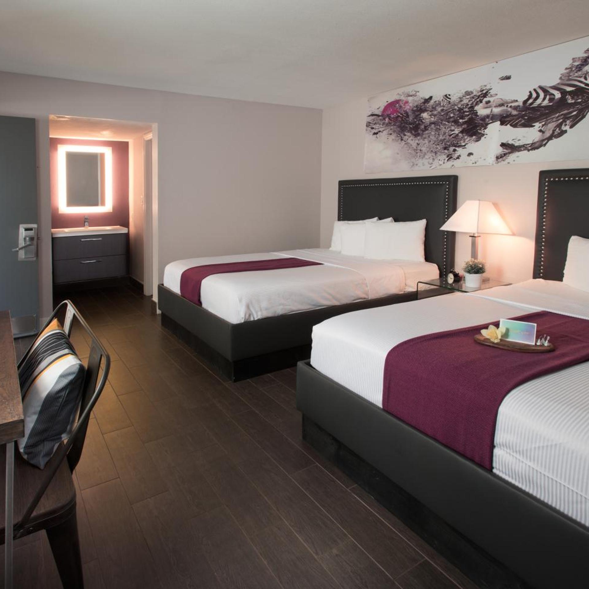 hotel iris san diego
