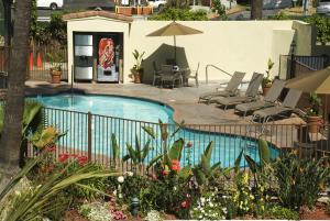 hotel iris san diego