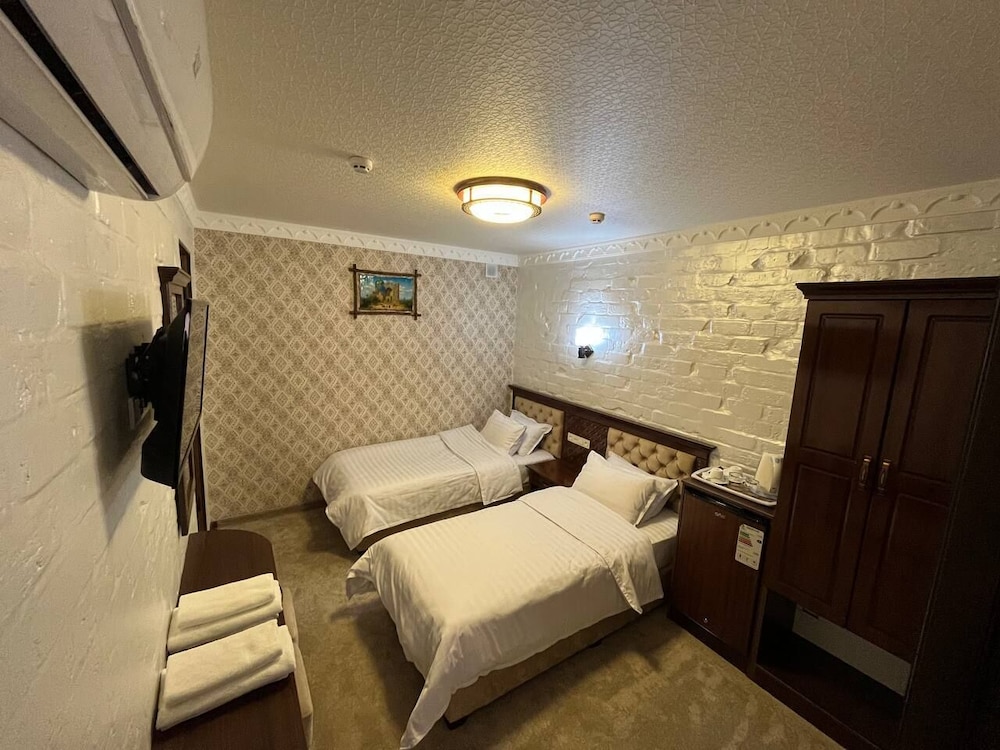 hotel grand marakand