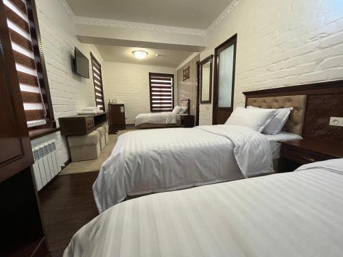 hotel grand marakand