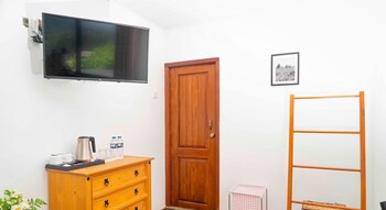 the blackberry cottage