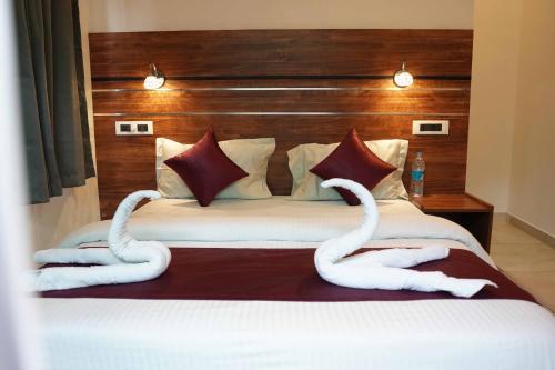 the wayside farm cottage munnar