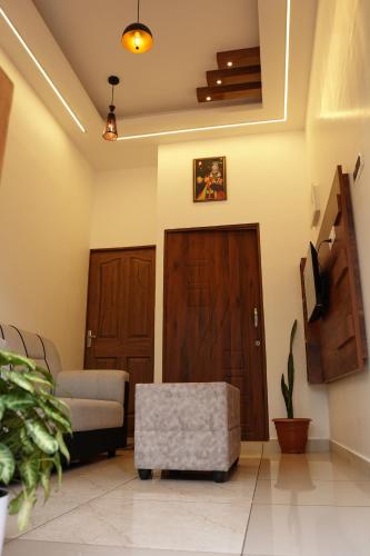 the wayside farm cottage munnar