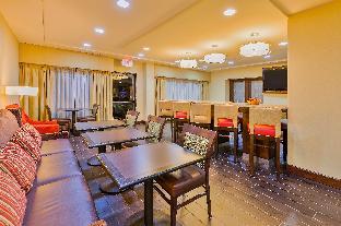 hampton inn conyers