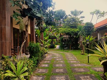 kama ayu bungalow