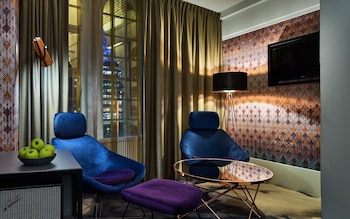 clayton hotel amsterdam american