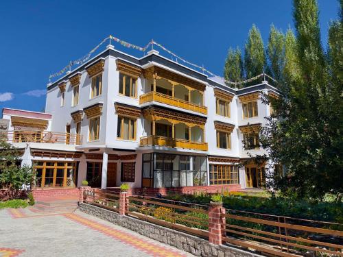 rock castle residency