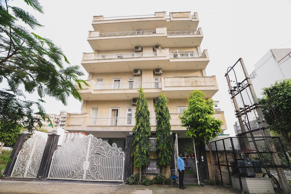 interglobe oasis golf course road gurgaon