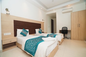 interglobe oasis golf course road gurgaon