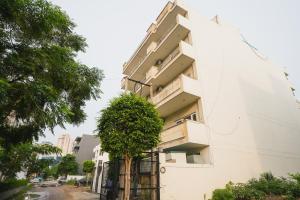 interglobe oasis golf course road gurgaon