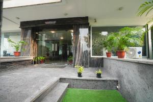 interglobe oasis golf course road gurgaon