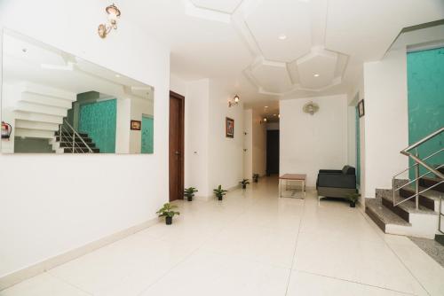 interglobe oasis golf course road gurgaon
