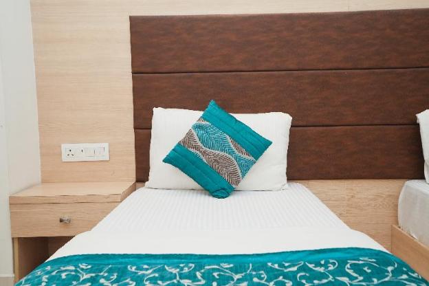 interglobe oasis golf course road gurgaon