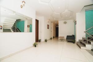 interglobe oasis golf course road gurgaon