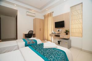 interglobe oasis golf course road gurgaon