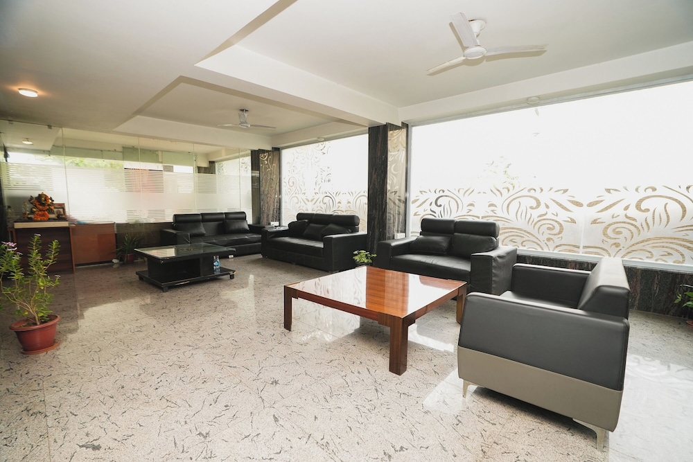 interglobe oasis golf course road gurgaon