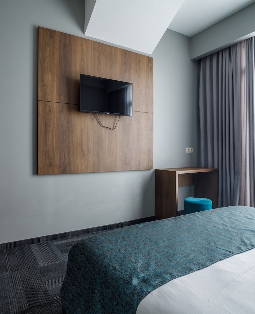 address inn tbilisi