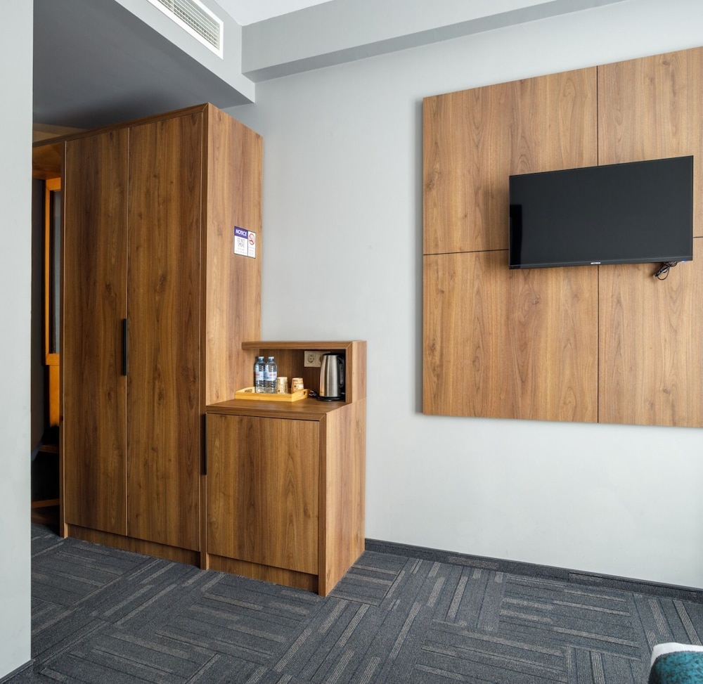 address inn tbilisi