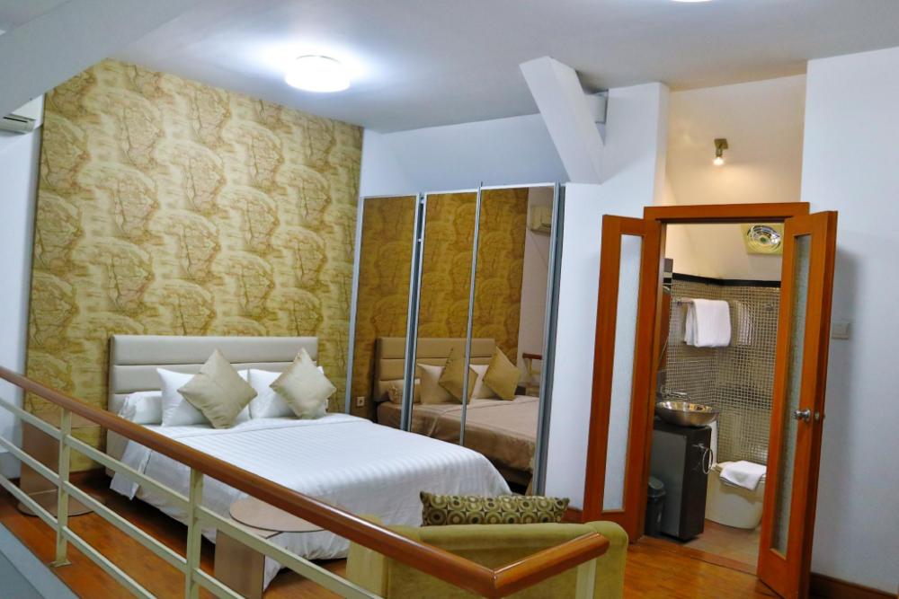 oemah kakang loft and bed