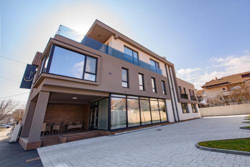 vila sarisa