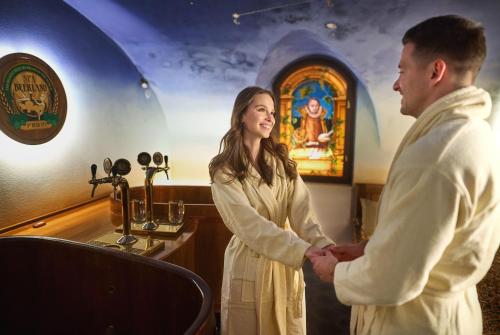 spa beerland chateaux at golden pear