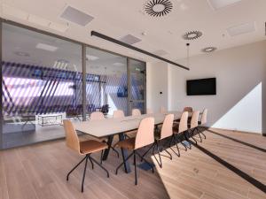 livensa living studios madrid alcobendas sk