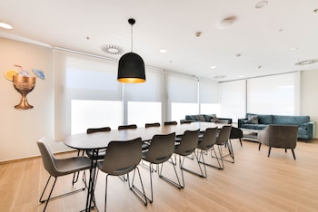 livensa living studios madrid alcobendas sk