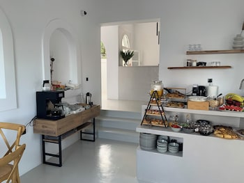 paros five senses