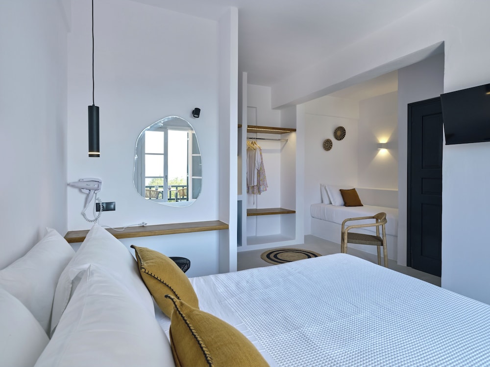paros five senses