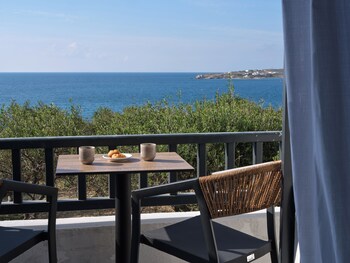 paros five senses