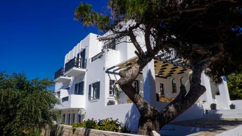 paros