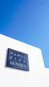 paros