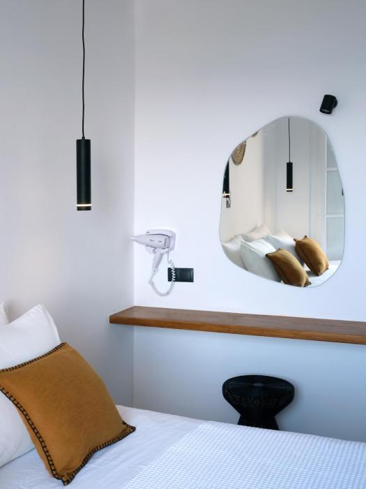 paros five senses
