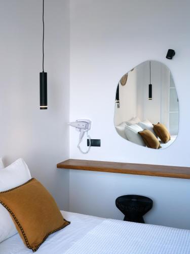 paros five senses