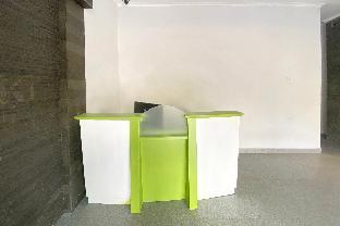 urbanview hotel bizhome artha gading boulevard by reddoorz