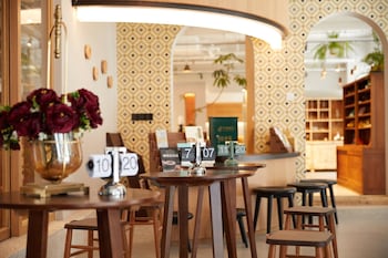 timeless boutique house