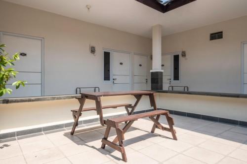 koolkost near stikes cirebon