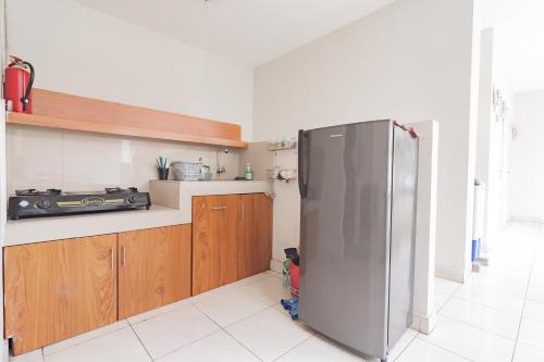 koolkost near stikes cirebon