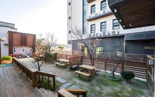 gangneung gyeongpoeui hyuil pension