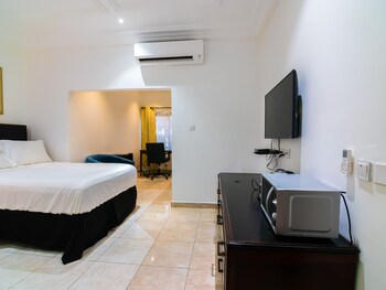 koko palm inn