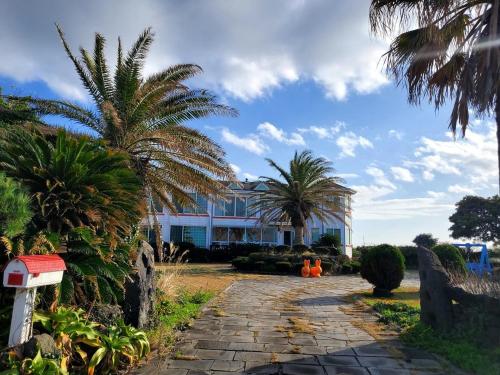 jeju ddoolle pension