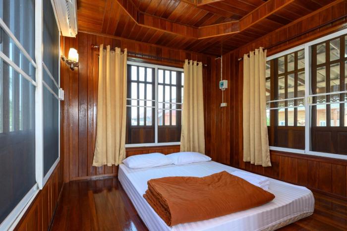 beung sampathuan nakornchaisri resort